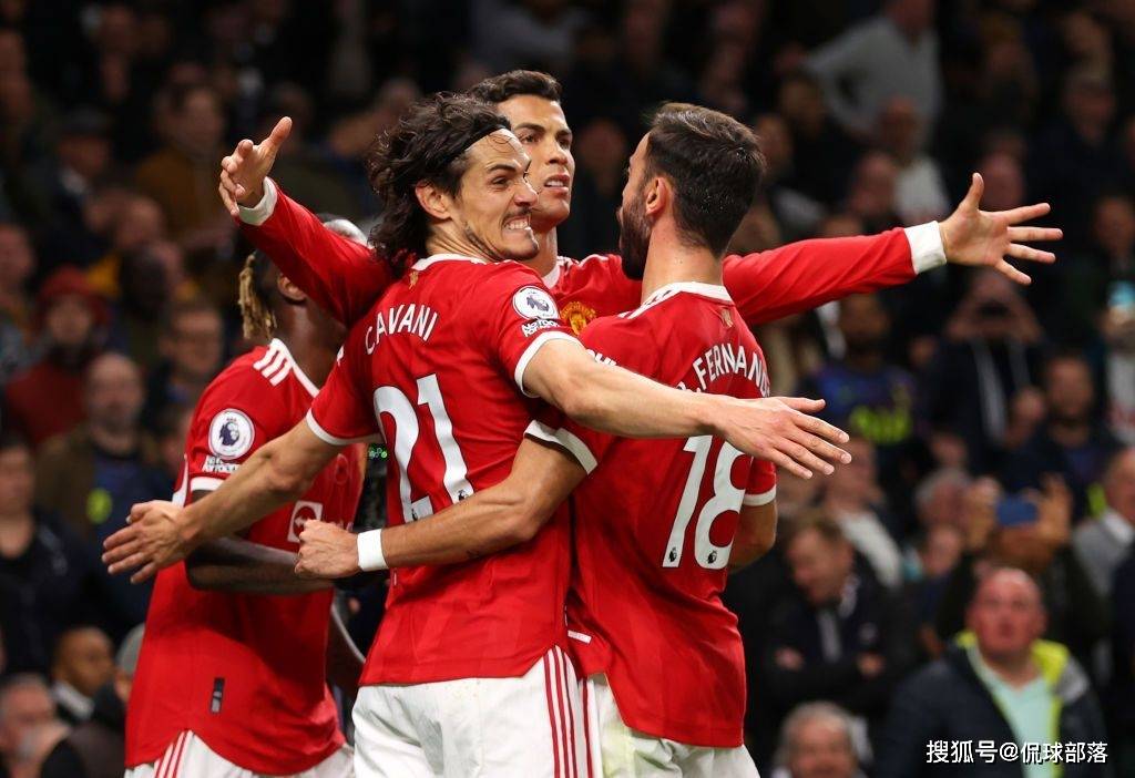 曼联绝杀利物浦，梅西补时绝平德甲的简单介绍