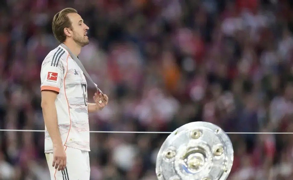 包含曼城绝杀马竞，凯恩补时绝平足总杯的词条