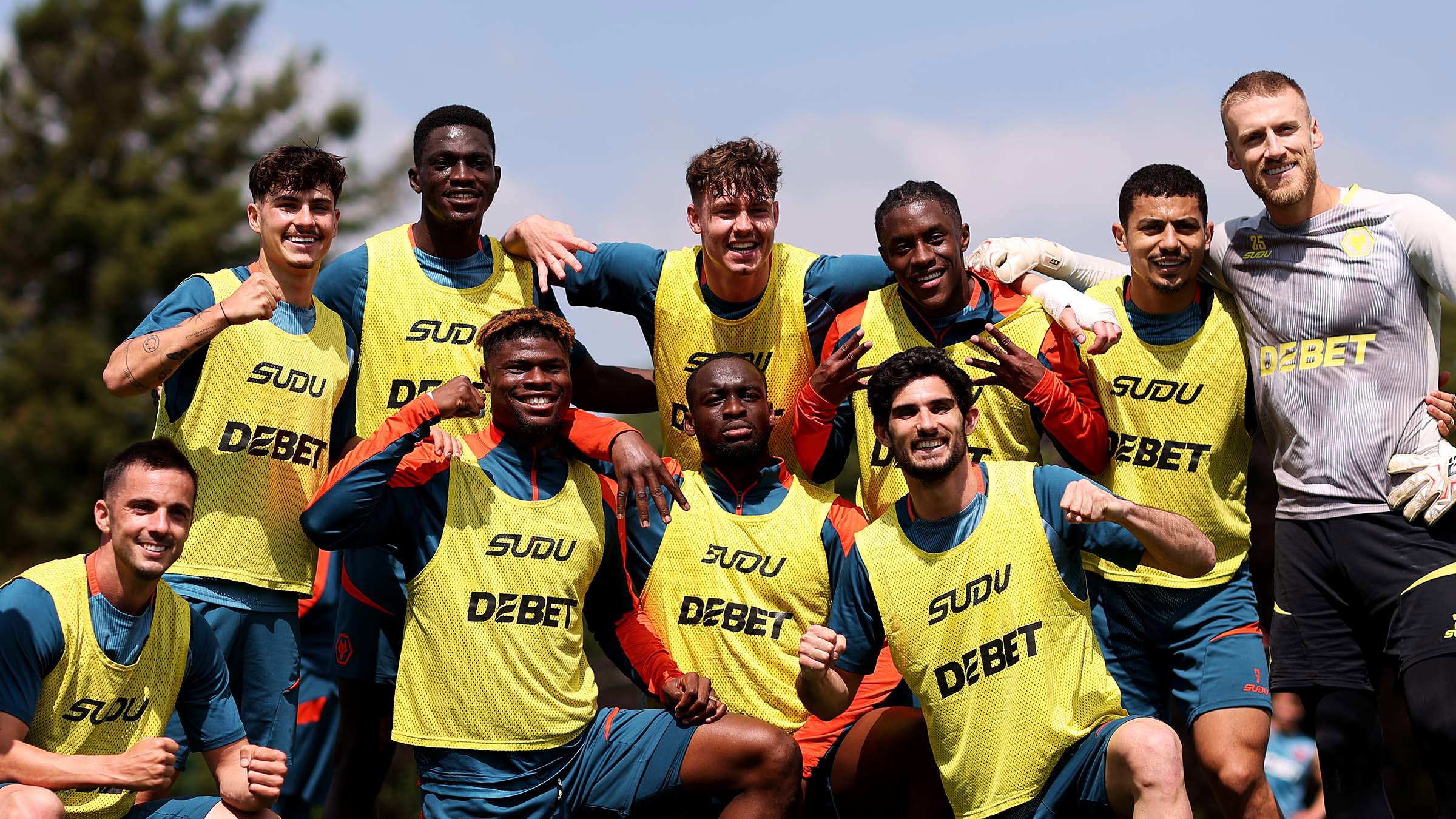 包含球队备战:教练组精心制定战术,冲击胜利的词条 包含球队备战:教练组精心制定战术,冲击胜利的词条